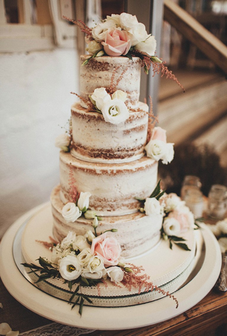 2016_bridescom-Editorial_Images-09-rustic-wedding-cakes-large-rustic-wedding-cakes-ali-paul.jpg
